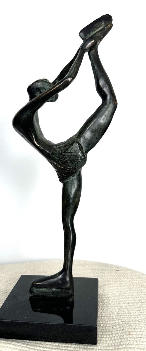 Figure skater by Toth Kristof