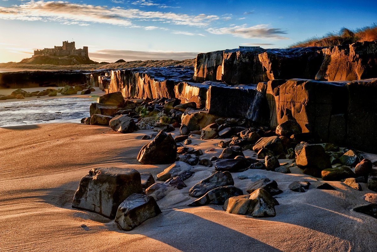 Photorealistic Landscape Photograph By Stephen Hodgetts Photography, 17 X 12", Bamburgh Castle - Northumbria, Original Artwork