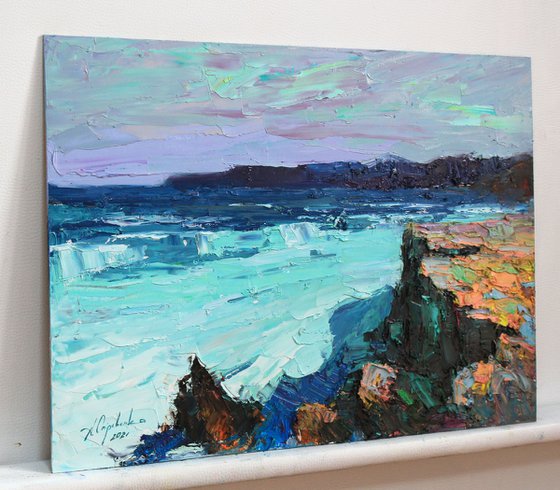 Turquoise. Beyond the Shore