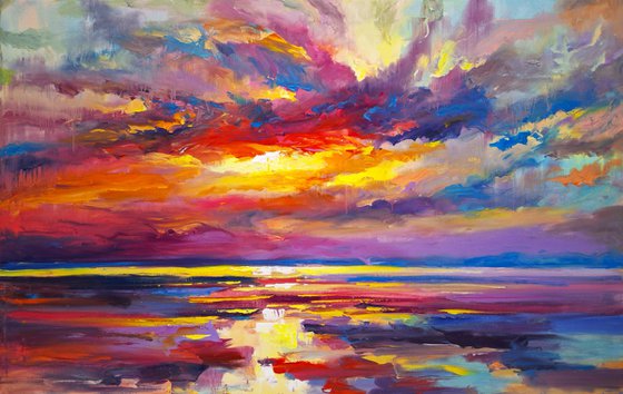 Soft Glow Above the Sea