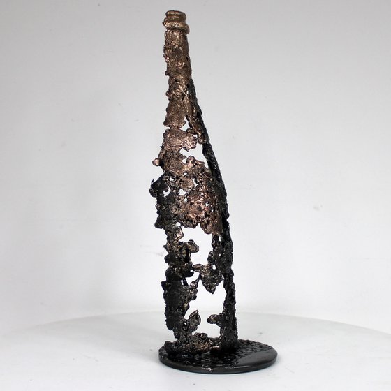 Champagne bottle 25-23