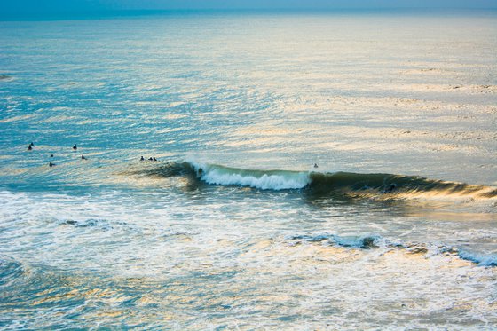 Winter Surfing II | Limited Edition Fine Art Print 1 of 10 | 90 x 60 cm