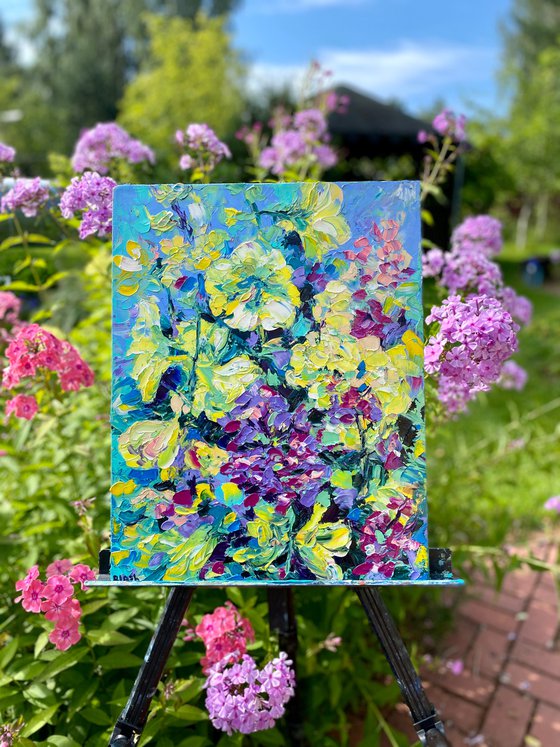 Mallow and phlox - Sunny joy, 35*45cm, impressionistic flowers oil painting in yellow and violet, purple, sunny mood