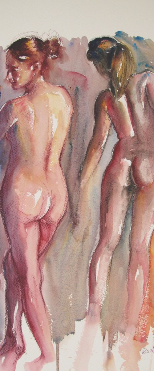 Standing female nudes 2 poses by Rory O’Neill