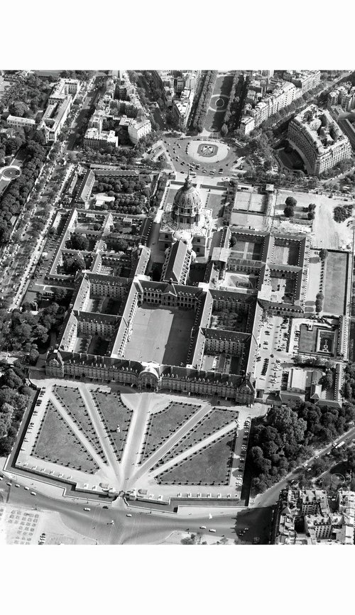 Paris 70s - The Tuileries Gardens by Alain Gaymard