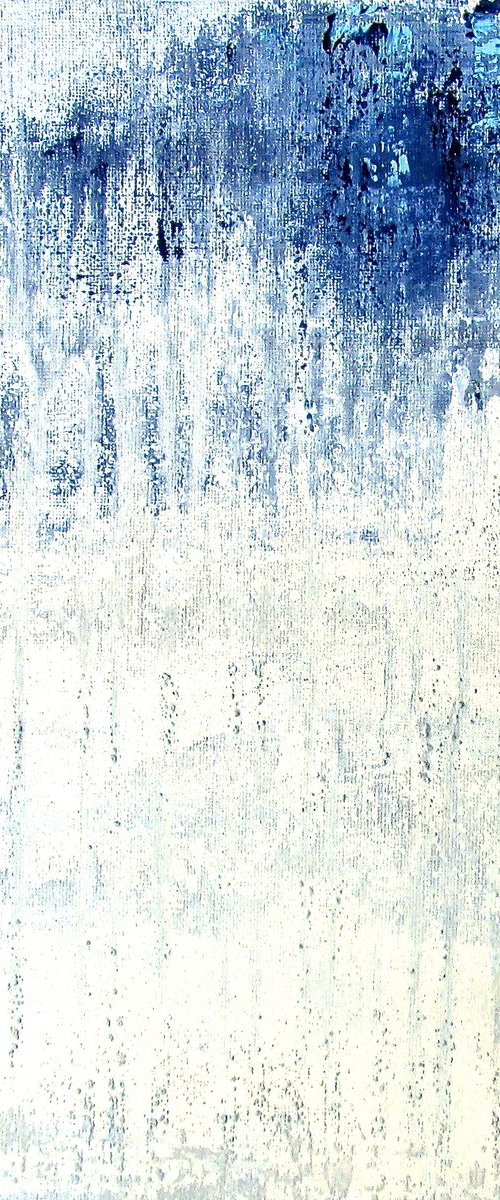 Minimal Silver by Laura Spring