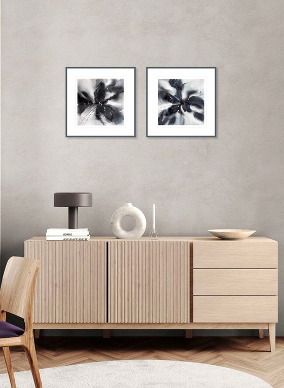 Black abstract flowers diptych