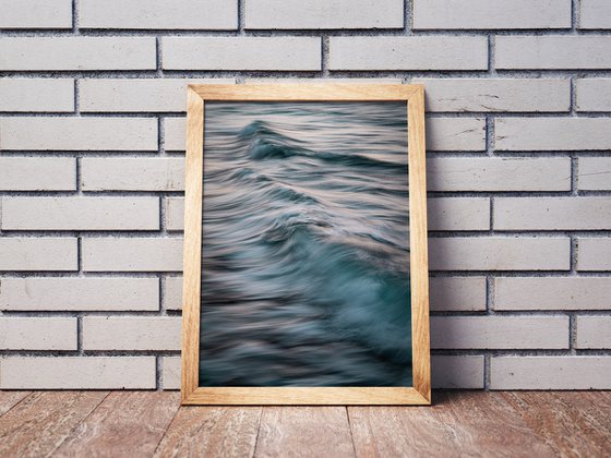 The Uniqueness of Waves XXXVII | Limited Edition Fine Art Print 1 of 10 | 75 x 50 cm
