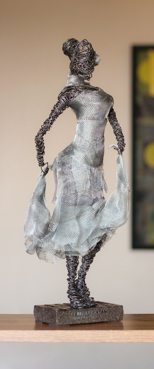 Spin of Grace by Karen Axikyan