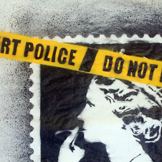 Art Police (U)