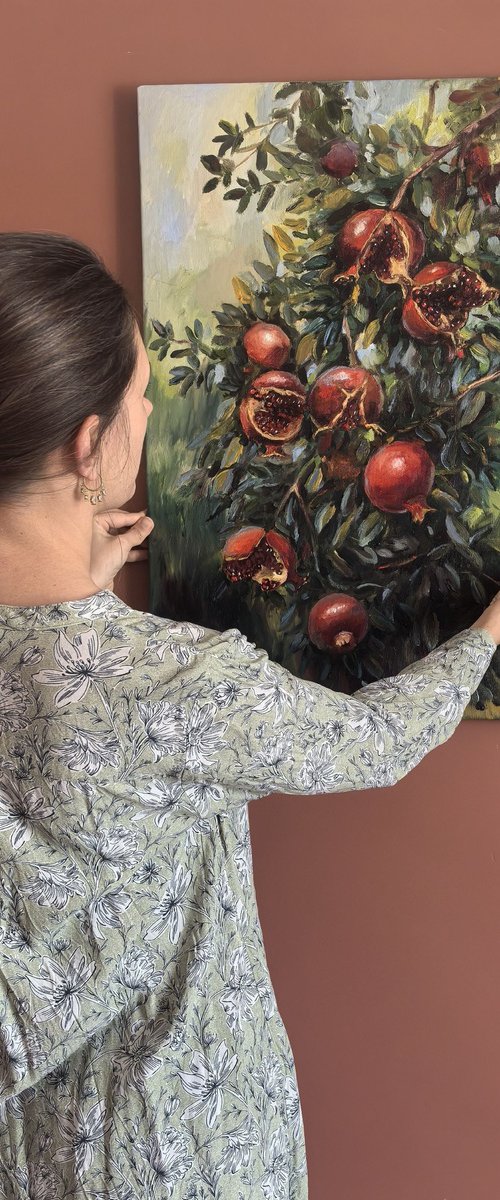 Pomegranate tree by Leyla Demir