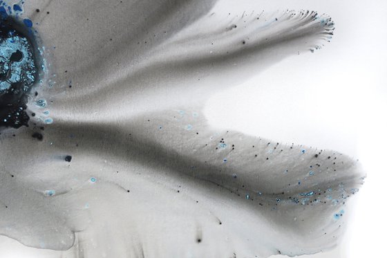 Nature 261 — Abstract Organic Blue