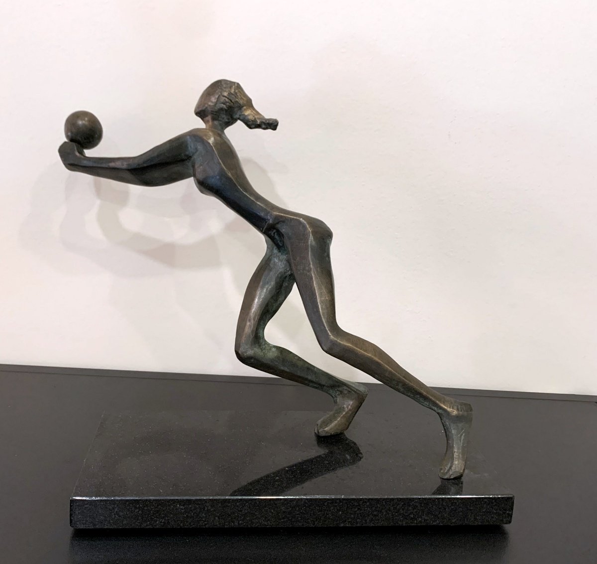Expressive Portrait Sculpture By Toth Kristof, 13 X 10", Volleyball Player, Original Artwork