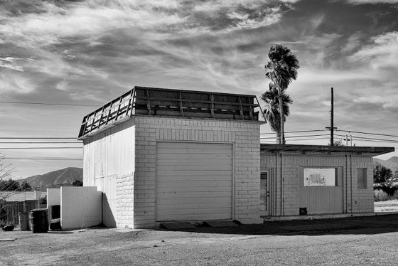 LONE ESTRELLA Desert Hot Springs CA