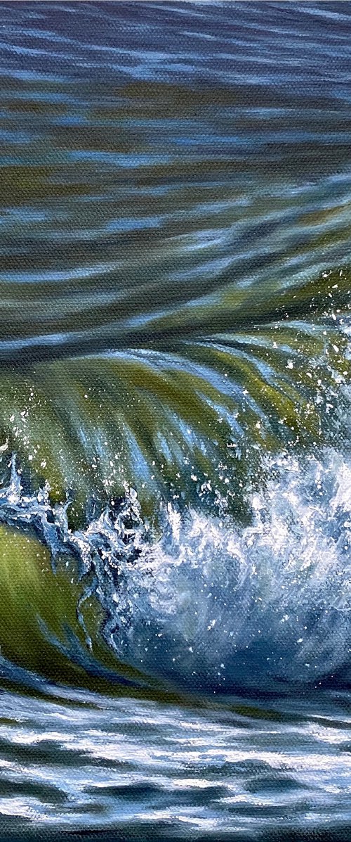 Swirling wave by Olga Kurbanova