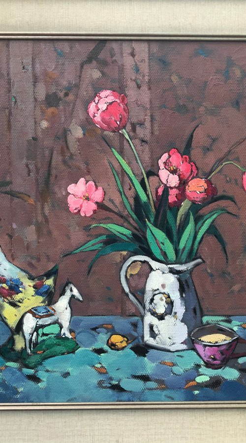 flowers in the vase by Kunlong Wang