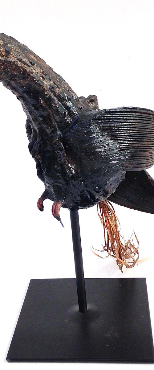 Black bird (Oiseau noir) by Eleanor Gabriel