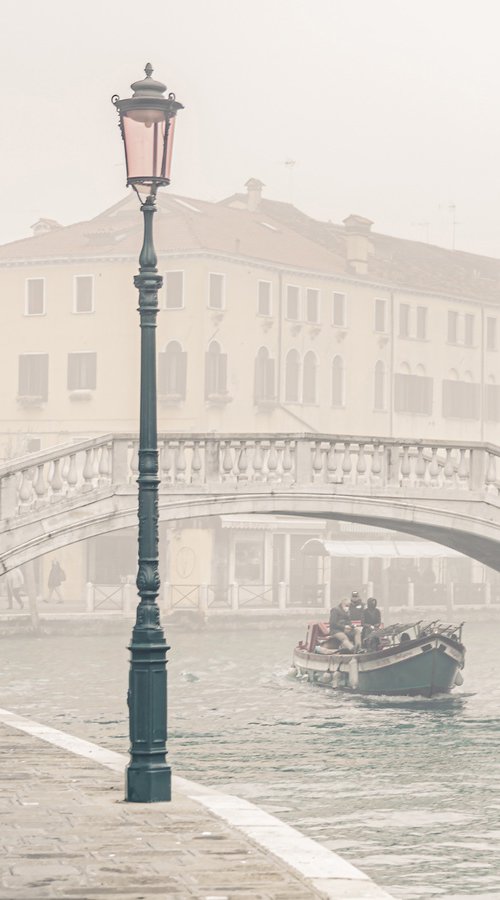 VENICE, THE COLORS OF SILENCE by Fabio Accorrà