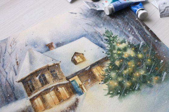 Waiting for guests. Cozy cottage with a decorated Christmas tree in the yard. Watercolor artwork.