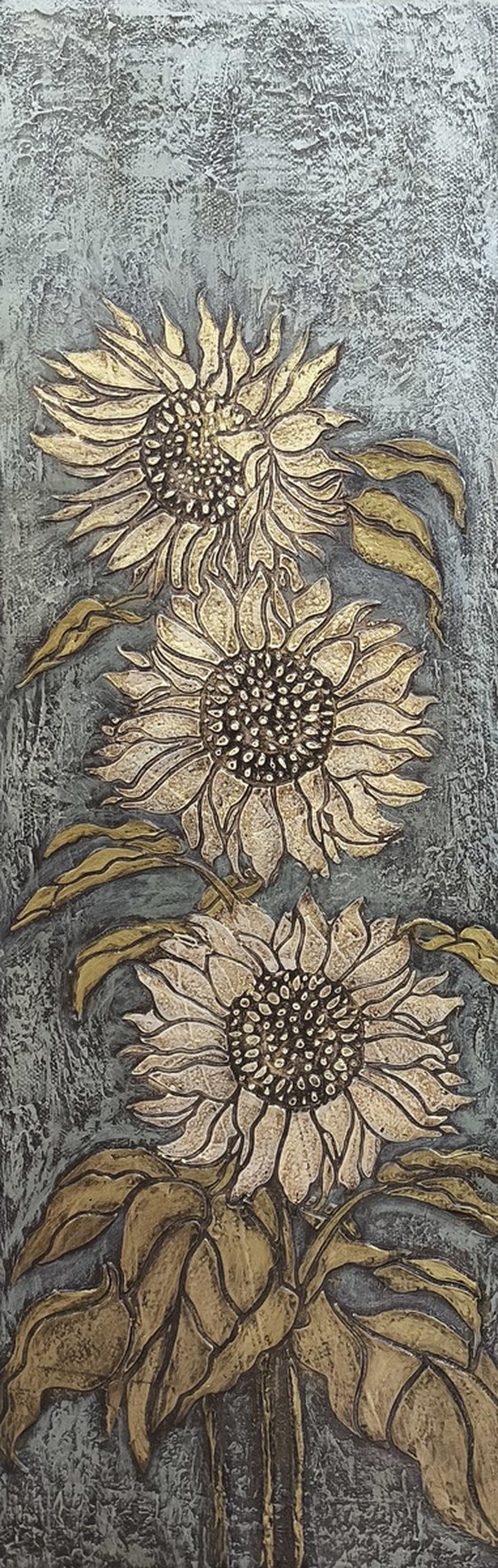 Sun-Kissed Elegance