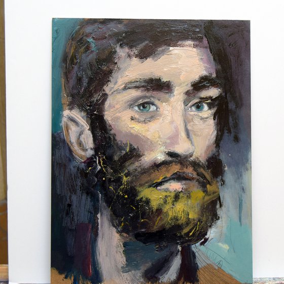 Portrait of a bearded man (2)
