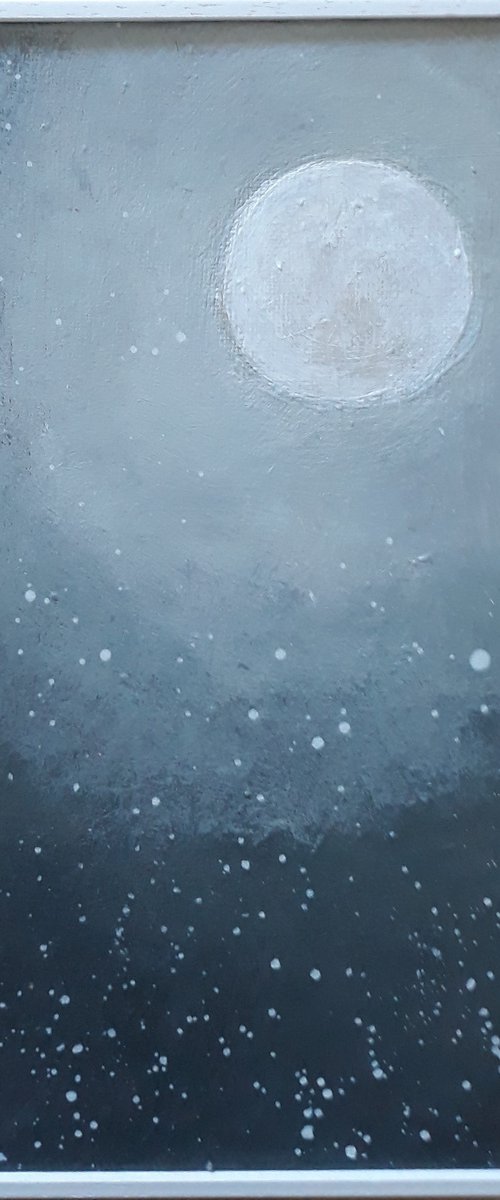 By Moonlight..... by Fiona Philipps