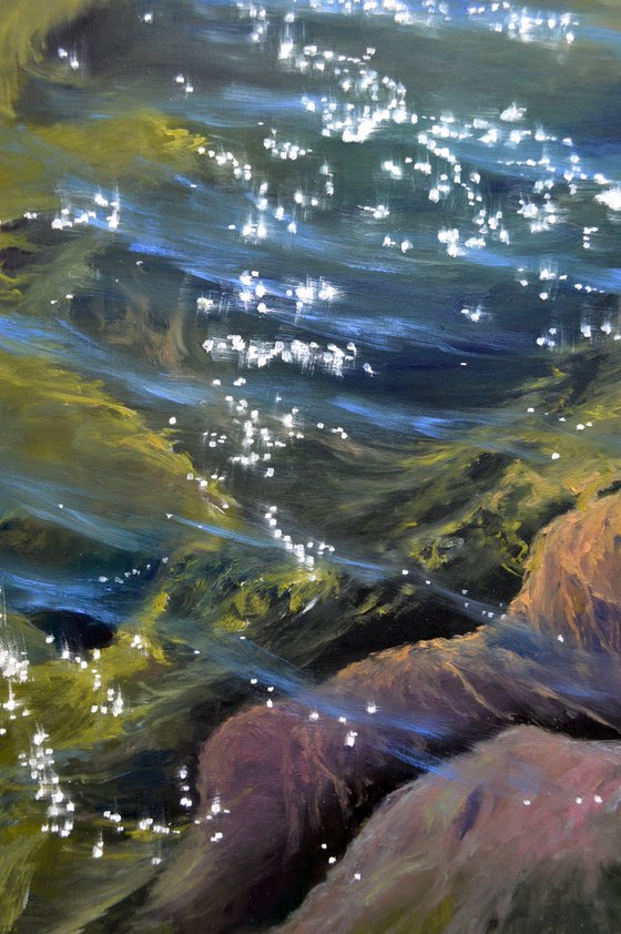 Music of the sea. Transparent water. Large