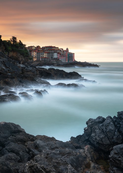 SUNRISE ON THE TELLARO CLIFF - Photographic Print on 10mm Rigid Support by Giovanni Laudicina