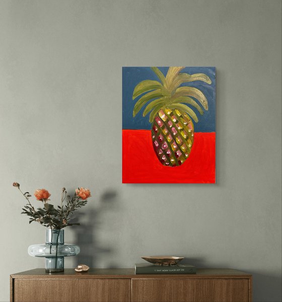 The unripe pineapple