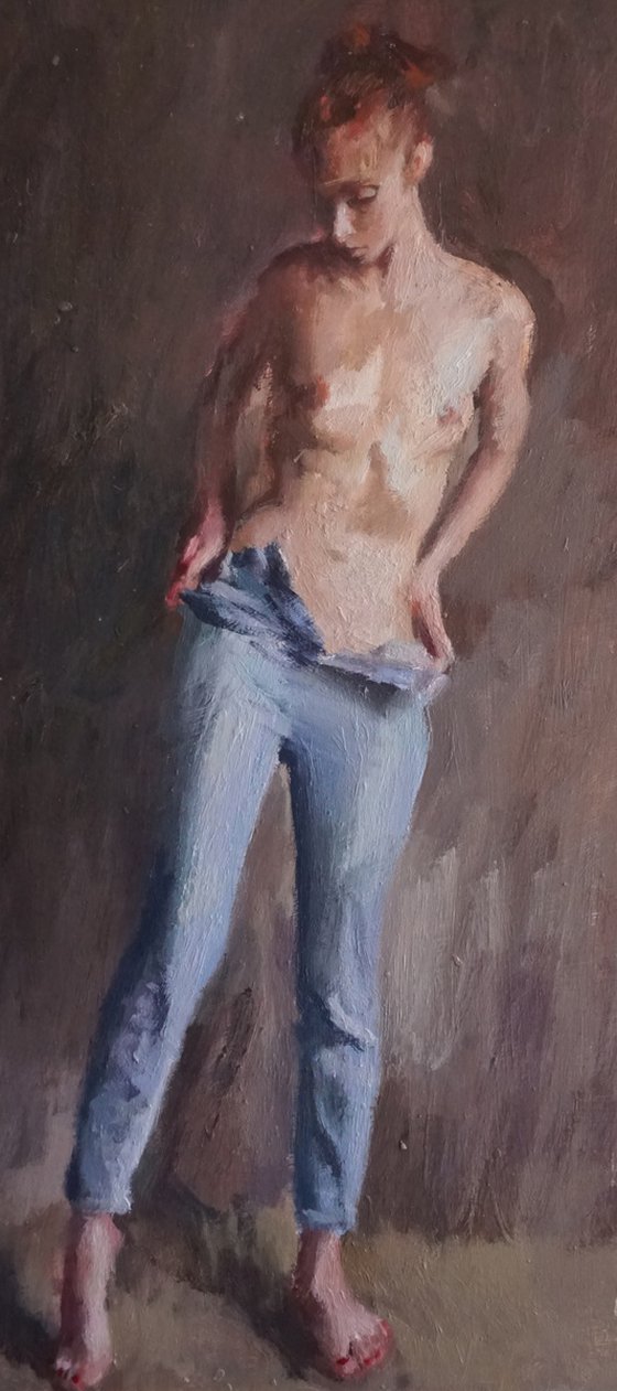 Violette puts on her jeans