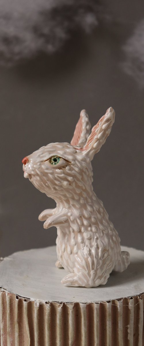 Rabbit. Tiny sculpture by Elya Yalonetski by Elya Yalonetski