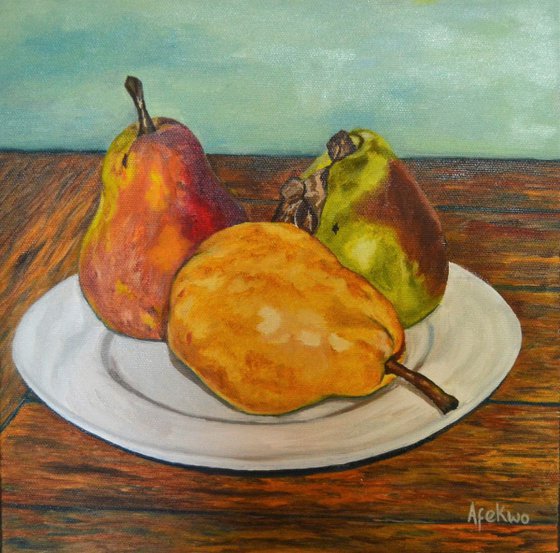 Three Pears, three hues