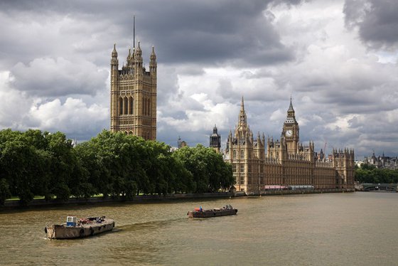 Houses of Parliament (Med)