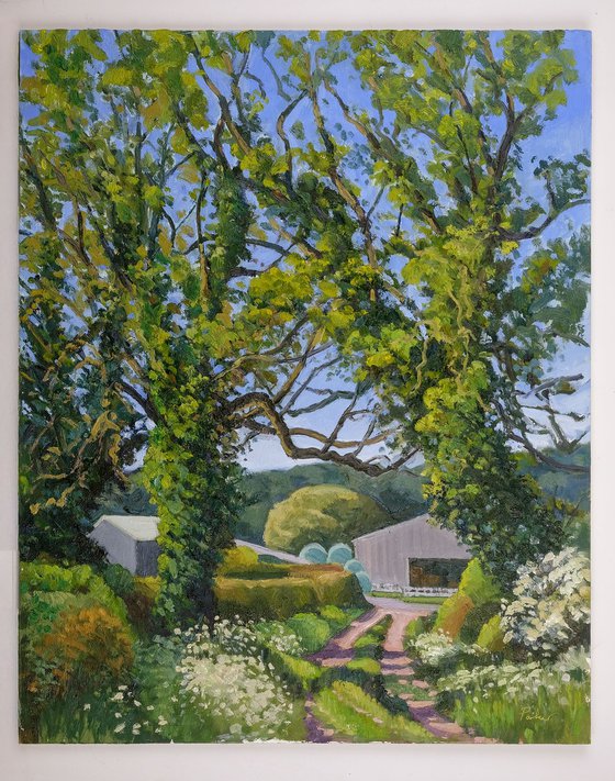 Two Trees and Barns, Kilburn