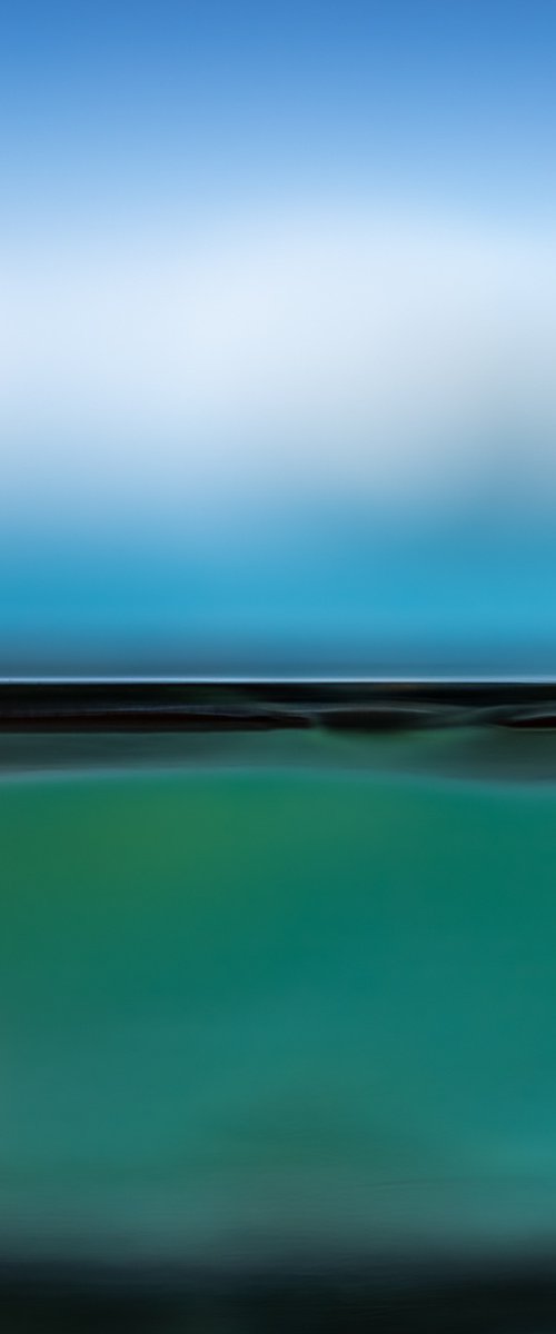 FLUID HORIZON XXIII - SEASCAPE PHOTOART by Sven Pfrommer