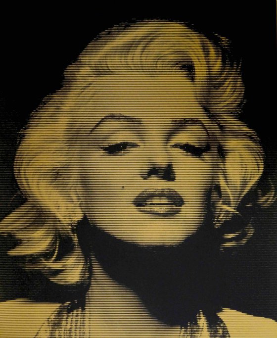 Gold Marilyn
