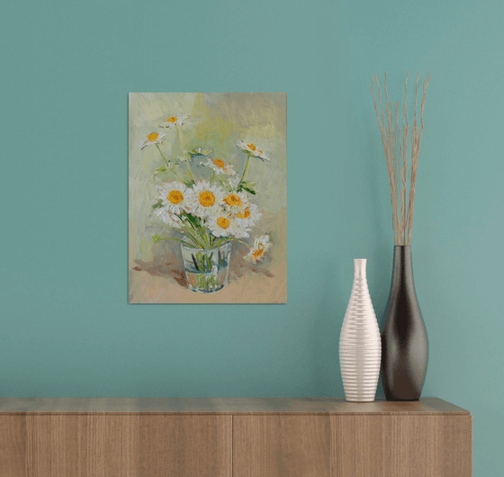 Daisy Flowers in the Glass
