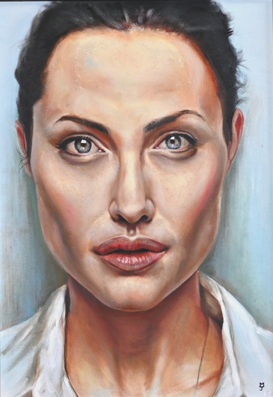 Angelina
