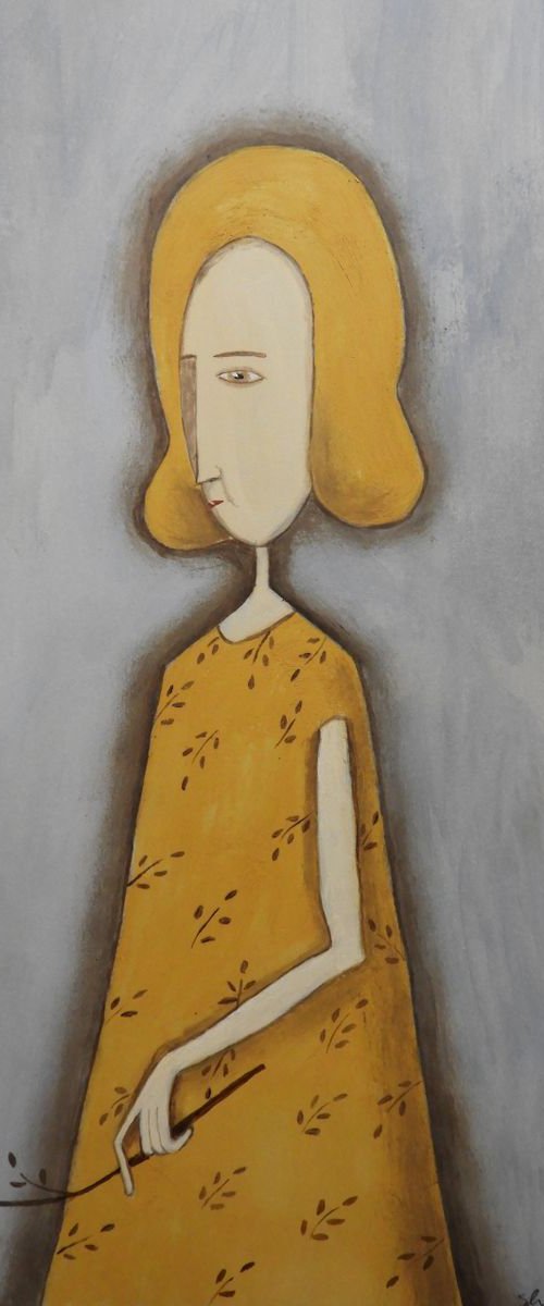 The woman with long arm by Silvia Beneforti