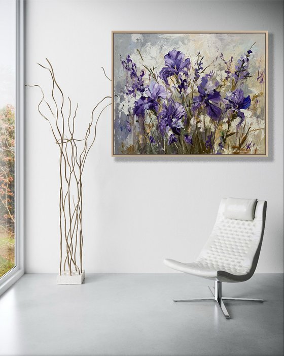 Lavender Breeze of irises.