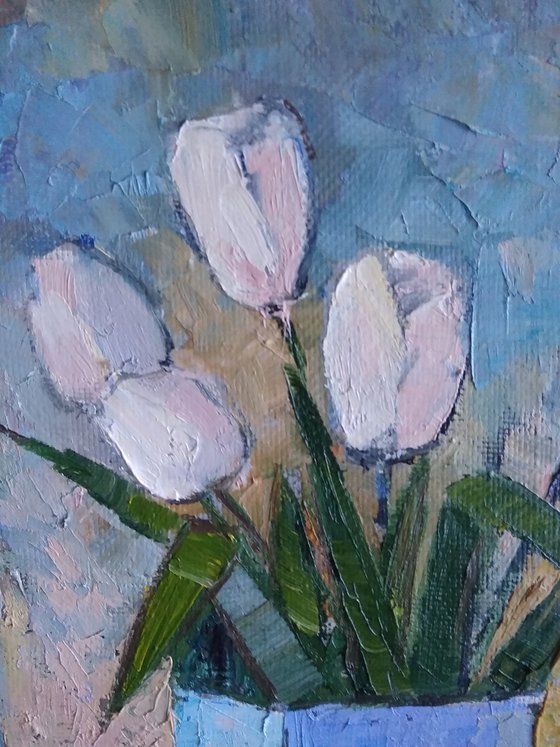 still life with white tulips