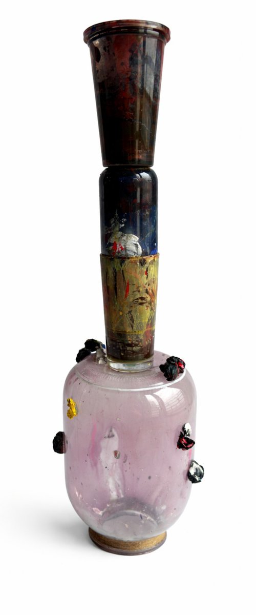 vessels of memory II by Gela MIKAVA