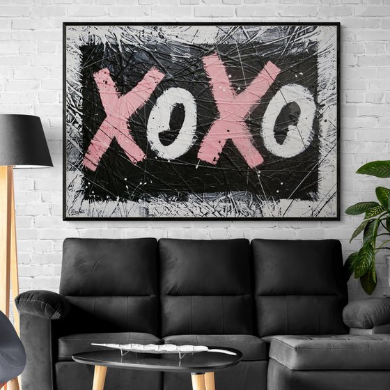 Pink Kisses 140cm x 100cm Textured Urban Pop Art