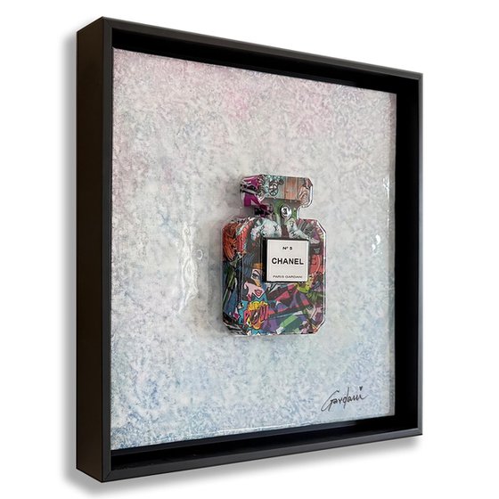 Chanel N5 Resolution