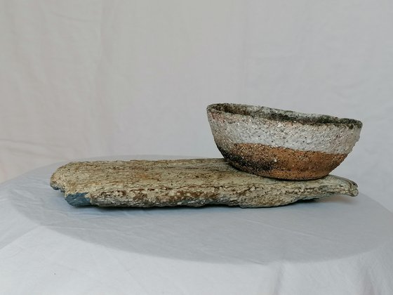Wabi -Sabi ceramic bowl