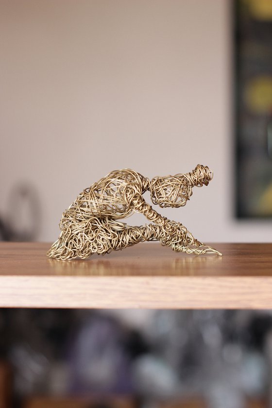 Ballerina (12x6x5cm 0.1kg brass)