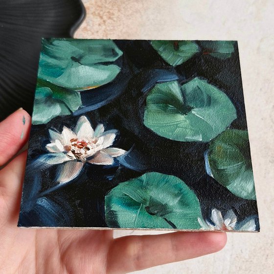 Water lily oil painting