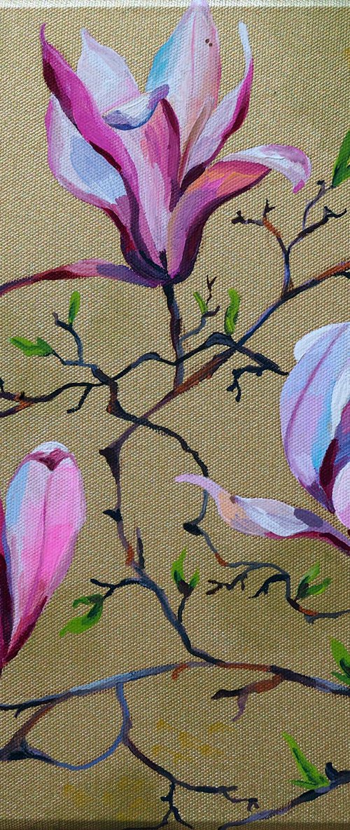 Magnolia on gold by Delnara El