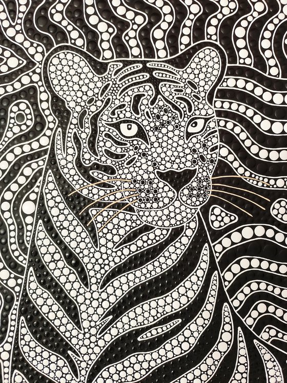 Black &amp; White Majesty