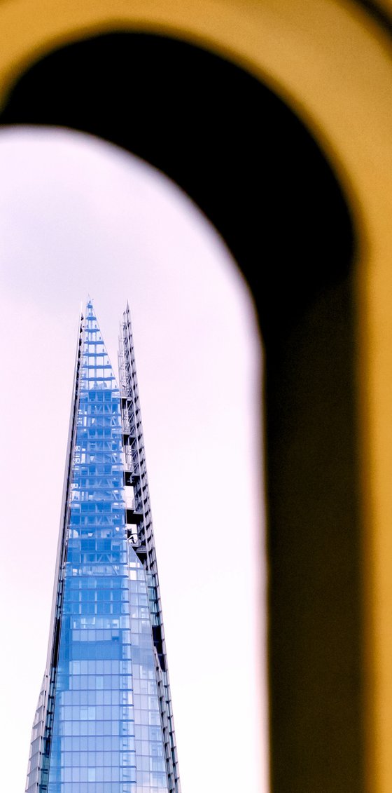 Golden frame : The shard May 2021 (Southwark Bridge)  2/20 12X18